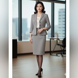Tahri Gray Skirt suit- Elegant Professional Outfit.